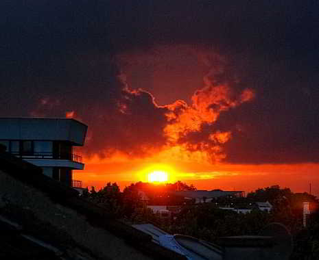 Sun Day - Internationaler Tag der Sonne. Kuriose Feiertage - 3. Mai © 2019 Sven Giese