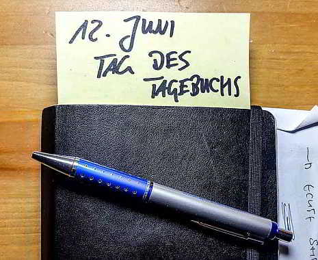 Tag des Tagebuchs in Deutschland. Kuriose Feiertage - 12. Juni © 2019 Sven Giese