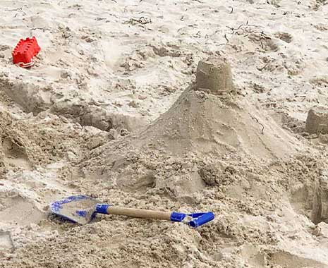Play in the Sand Day - Spiel-im-Sand-Tag in den USA. Kuriose Feiertage - 11. August © 2020 Sven Giese