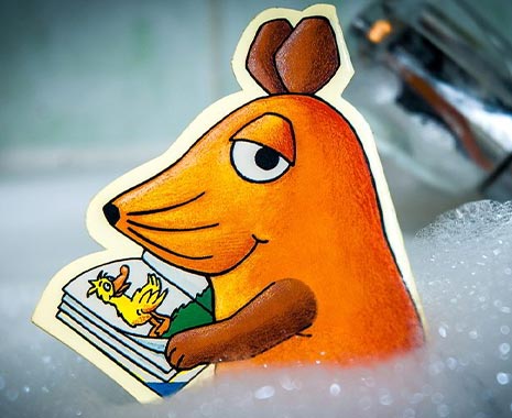 Read-In-The-Bathtub-Day - der amerikanische In-der-Badewanne-lesen-Tag © 2020 Sven Giese