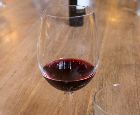 National Drink Wine Day - Tag des Weintrinkens in den USA. Kuriose Feiertage - 18. Februar © 2020 Sven Giese