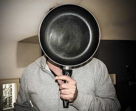 National Teflon Day - Tag des Teflons in den USA. Kuriose Feiertage - 6. April © 2019 Sven Giese