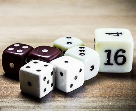 National Dice Day - Tag der Würfel in den USA. Kuriose Feiertage - 4. Dezember © 2019 Sven Giese