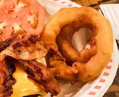 National Onion Ring Day - Tag der Zwiebelringe in den USA. Kuriose Feiertage - 22. Juni © 2019 Sven Giese