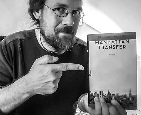 National Buy a Book Day - Kauf-ein-Buch-Tag in den USA. Kuriose Feiertage - 7. September © 2019 Sven Giese