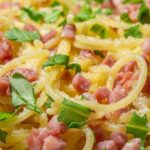 Noodle Day for Raymond Federman - Nudel-Tag. Kuriose Feiertage - 6. Oktober © 2020 Sven Giese