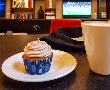 National Vanilla Cupcake Day - Tag des Vanille Cupcake in den USA. Kuriose Feiertage - 10. November © 2019 Sven Giese