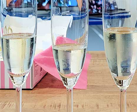 National Champagne Day – Tag des Champagners in den USA. Kuriose Feiertage - 31. Dezember © 2022 Sven Giese.