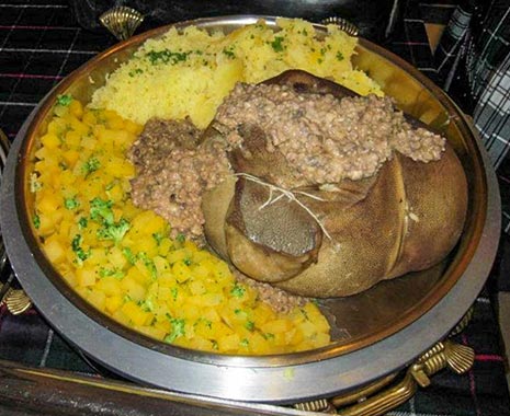 Burns Supper in Schottland - ein Abend zu Ehren von Robert Burns. Kuriose Feiertage - 25. Januar © 2020 Nicole Herold