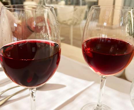 national red wine day usa 2023 sven giese featured