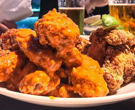 National Chicken Wing Day - Chicken-Wing-Tag in den USA. Kuriose Feiertage - 29. Juli © 2019 Sven Giese