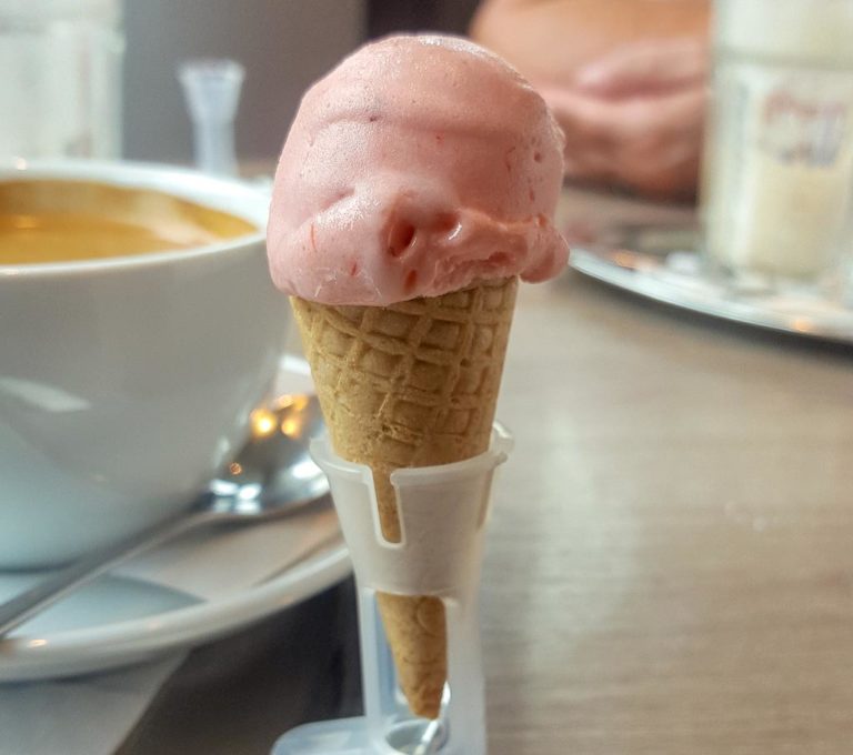 Tag der Eistüte National Ice Cream Cone Day USA 22. September