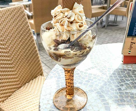 National Sundae Day - Tag des Eisbechers in den USA. Kuriose Feiertage - 11. November © 2019 Sven Giese