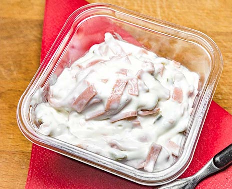 National Ham Salad Day - Tag des Fleischsalats in den USA. Kuriose Feiertage - 18. Dezember © 2019 Sven Giese