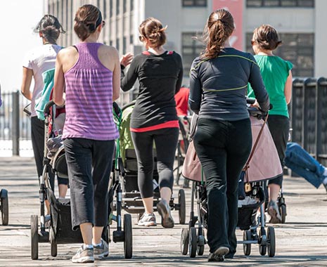 Tag der Kinderbetreuung in Deutschland. Kuriose Feiertage - Montag nach Muttertag © 2020 Sven Giese