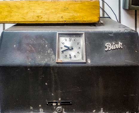 Punch the Clock Day - Tag der Stechuhr in den USA. Kuriose Feiertage - 27. Januar © 2021 Sven Giese