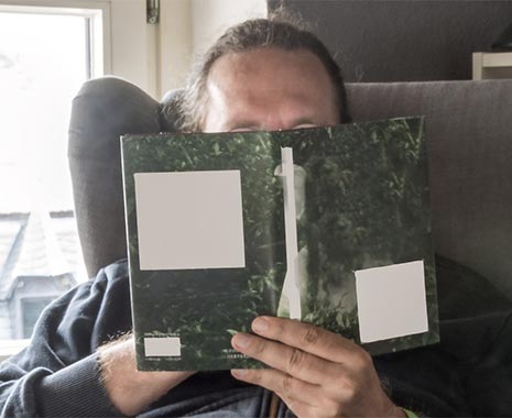 Drop Everything and Read Day in den USA. Kuriose Feiertage - 12. April © 2021 Sven Giese