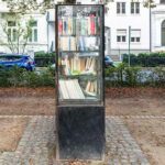 Tag des Bücherschranks Deutschland. Kuriose Feiertage - 15. November © 2021 Sven Giese