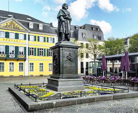 International Day For Monuments and Sites – Internationaler Denkmaltag. Kuriose Feiertage - 18. April © 2023 Sven Giese