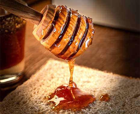 internationaler tag des honigs kuriose feiertage 2024 sven giese featured